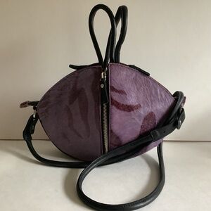 Humawaca Frida Genuine Leather Purse with Purple Calf Hair